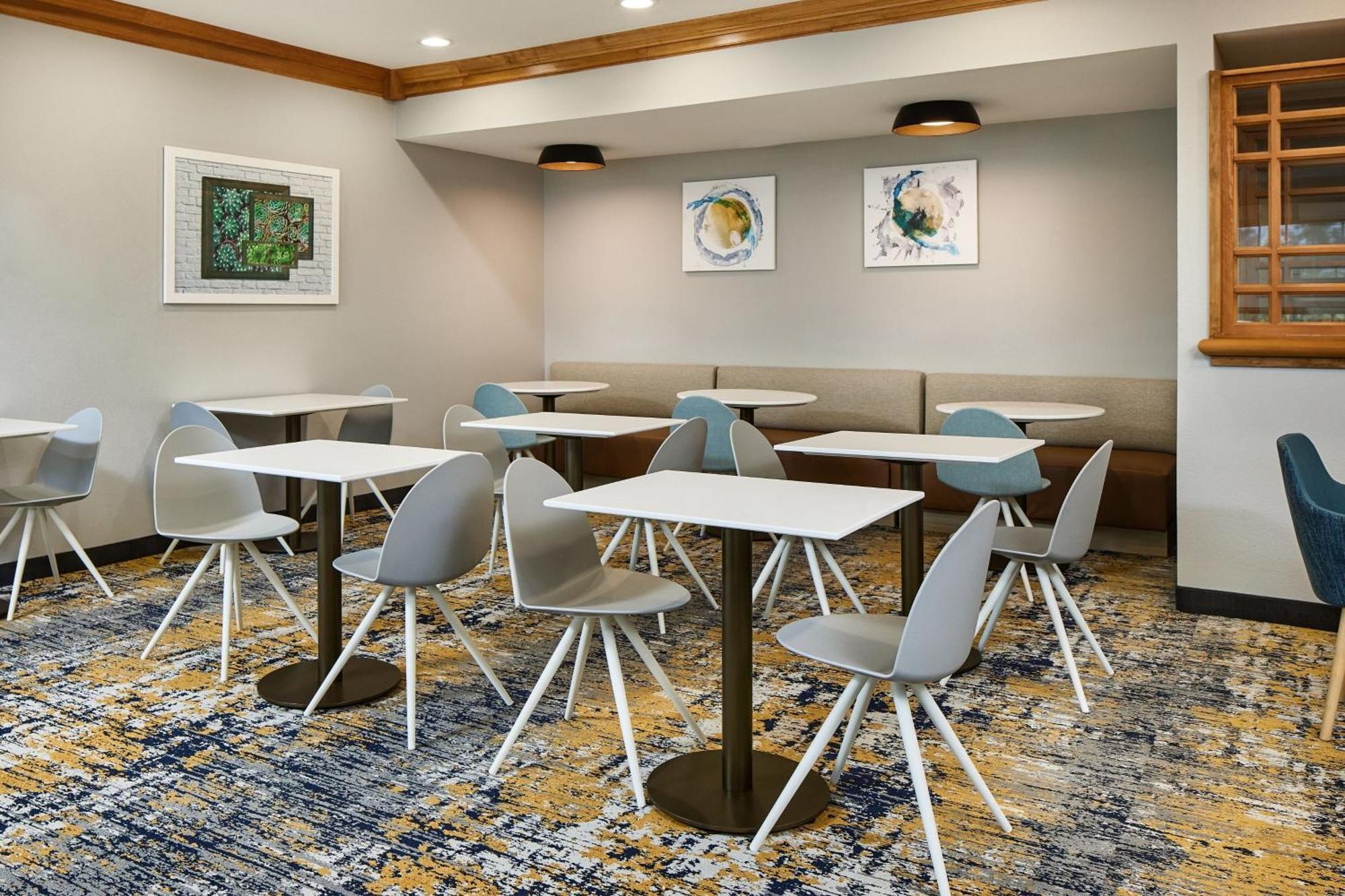 Towneplace Suites By Marriott Colorado Springs South Exterior photo